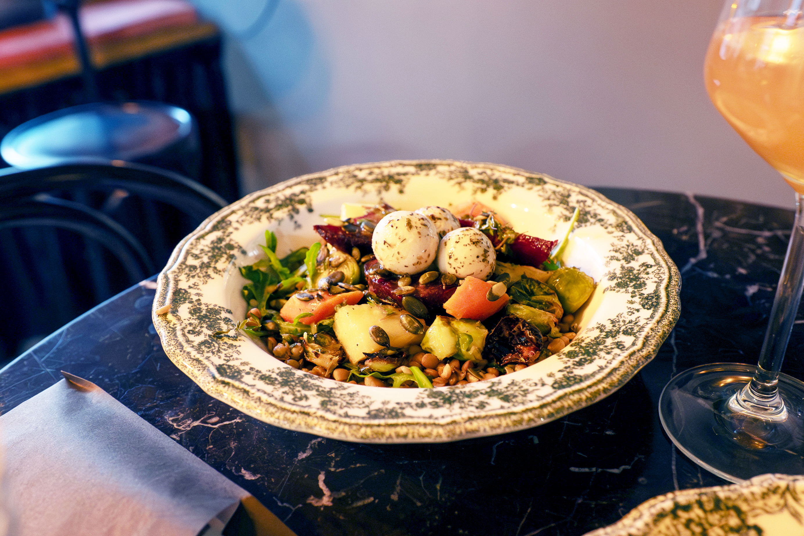 Salade van warme linzen